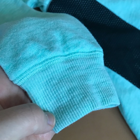 Comfy PINK Sweater - Picture 5 of 8